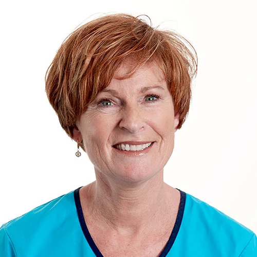 Klinikkleder Hilde Hildrum Andersen ved Tannklinikken Marisol & Kaldheim